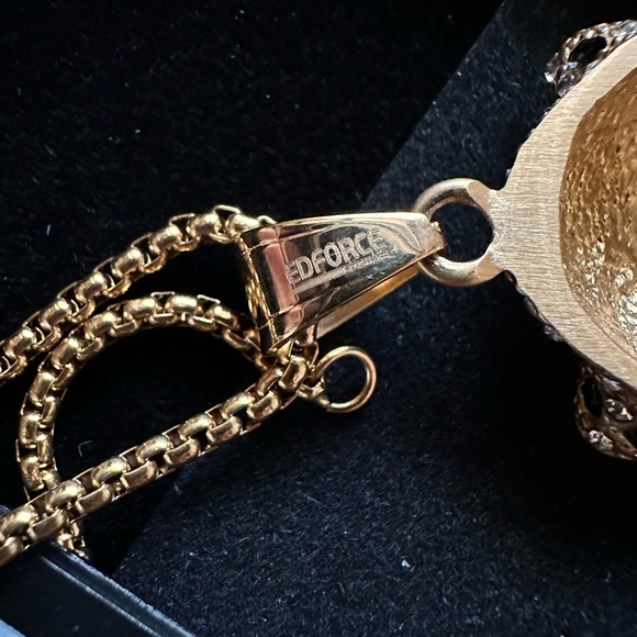 NWT Panther Stainless Steel adjustable necklace - Picture 8 of 8